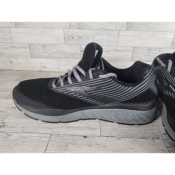 Brooks Addiction WLK Walking Sneakers Mens 12D Black Suede Shoes *NO INSOLES*